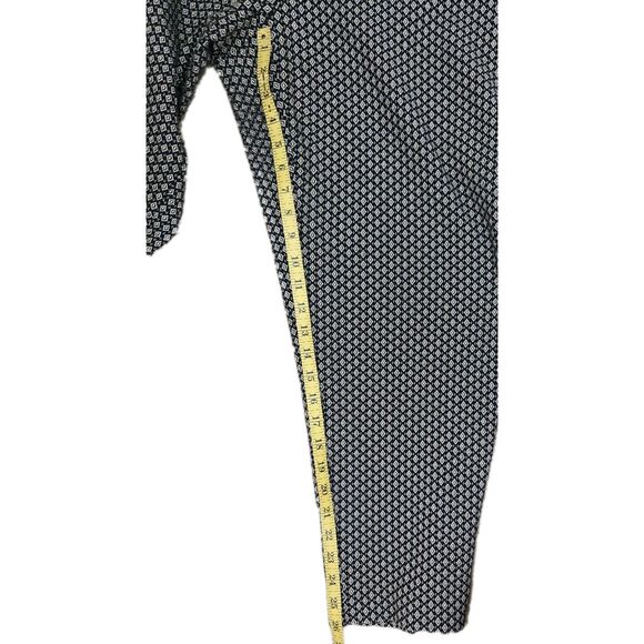 Attyre Womens Pants Size 16W Black Gold Diamond Print Pull On Ankle Length Plus - Picture 9 of 9